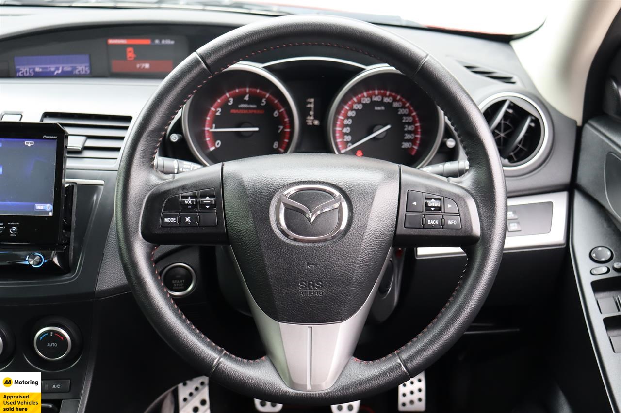 2012 Mazda Axela