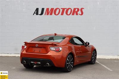 2012 Toyota 86 - Thumbnail