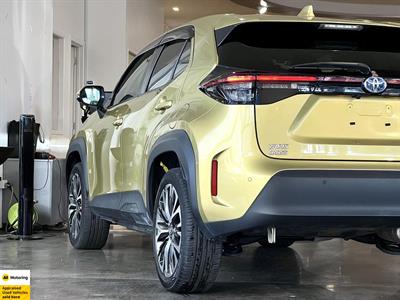 2020 Toyota YARIS CROSS - Thumbnail