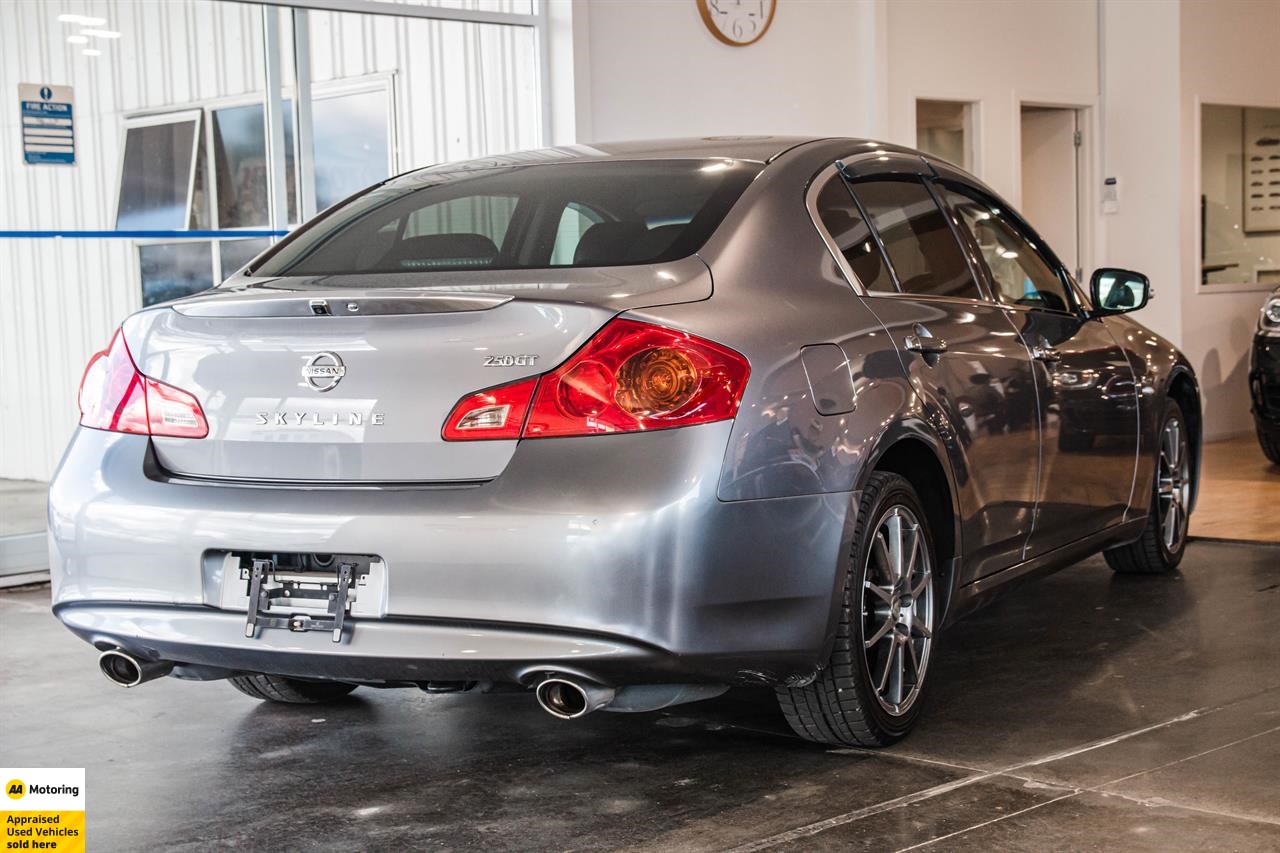 2013 Nissan Skyline