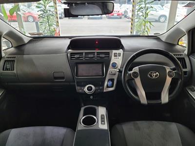 2012 Toyota Prius - Thumbnail