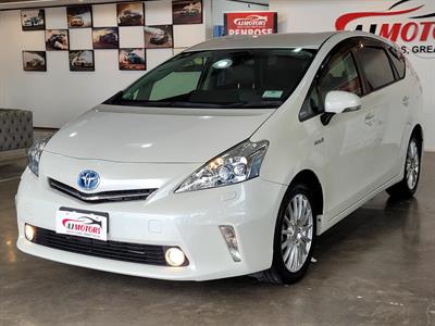 2012 Toyota Prius - Thumbnail