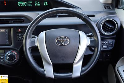 2012 Toyota Aqua - Thumbnail