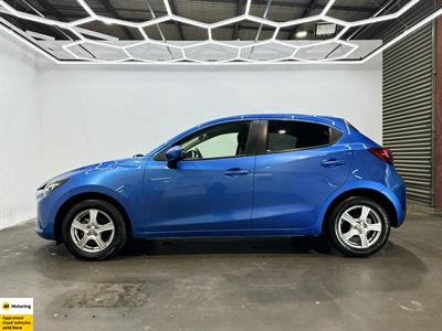 2014 Mazda Demio - Thumbnail