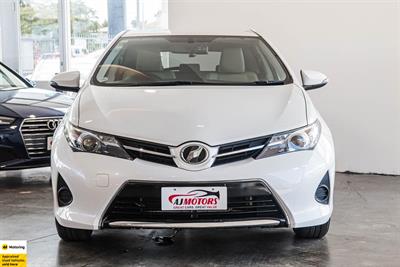 2014 Toyota Auris - Thumbnail