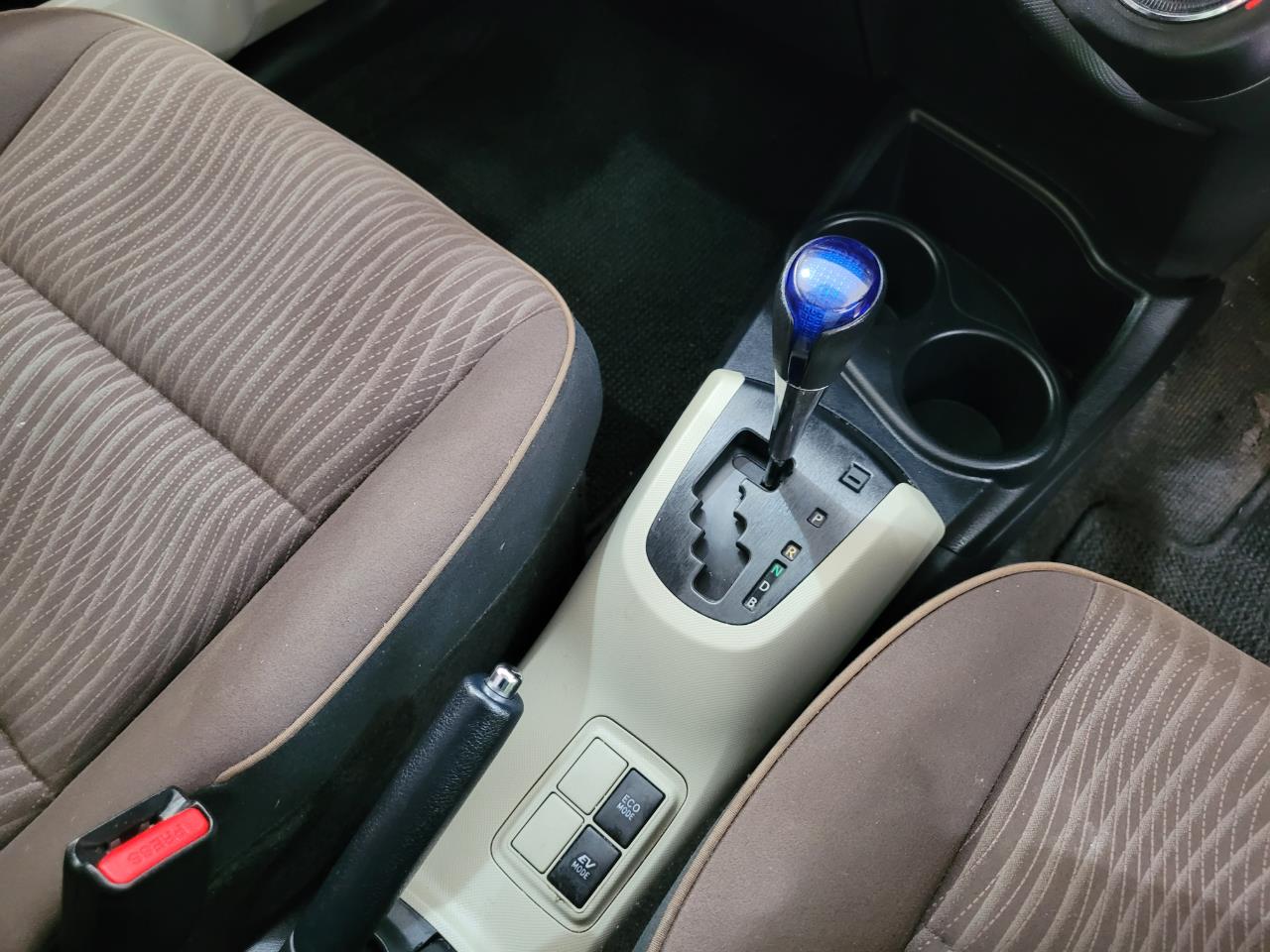 2013 Toyota Aqua