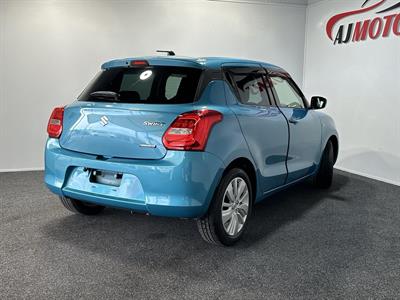 2018 Suzuki Swift - Thumbnail