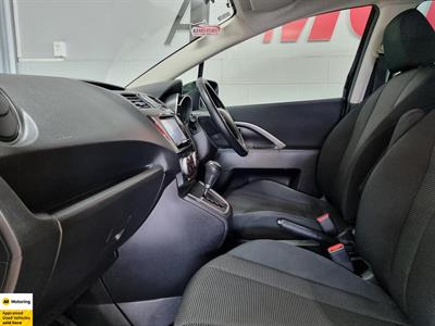 2013 Mazda Premacy - Thumbnail