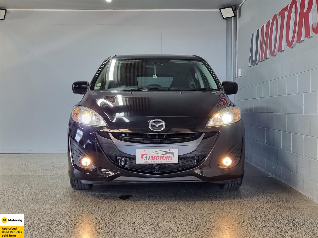 2013 Mazda Premacy