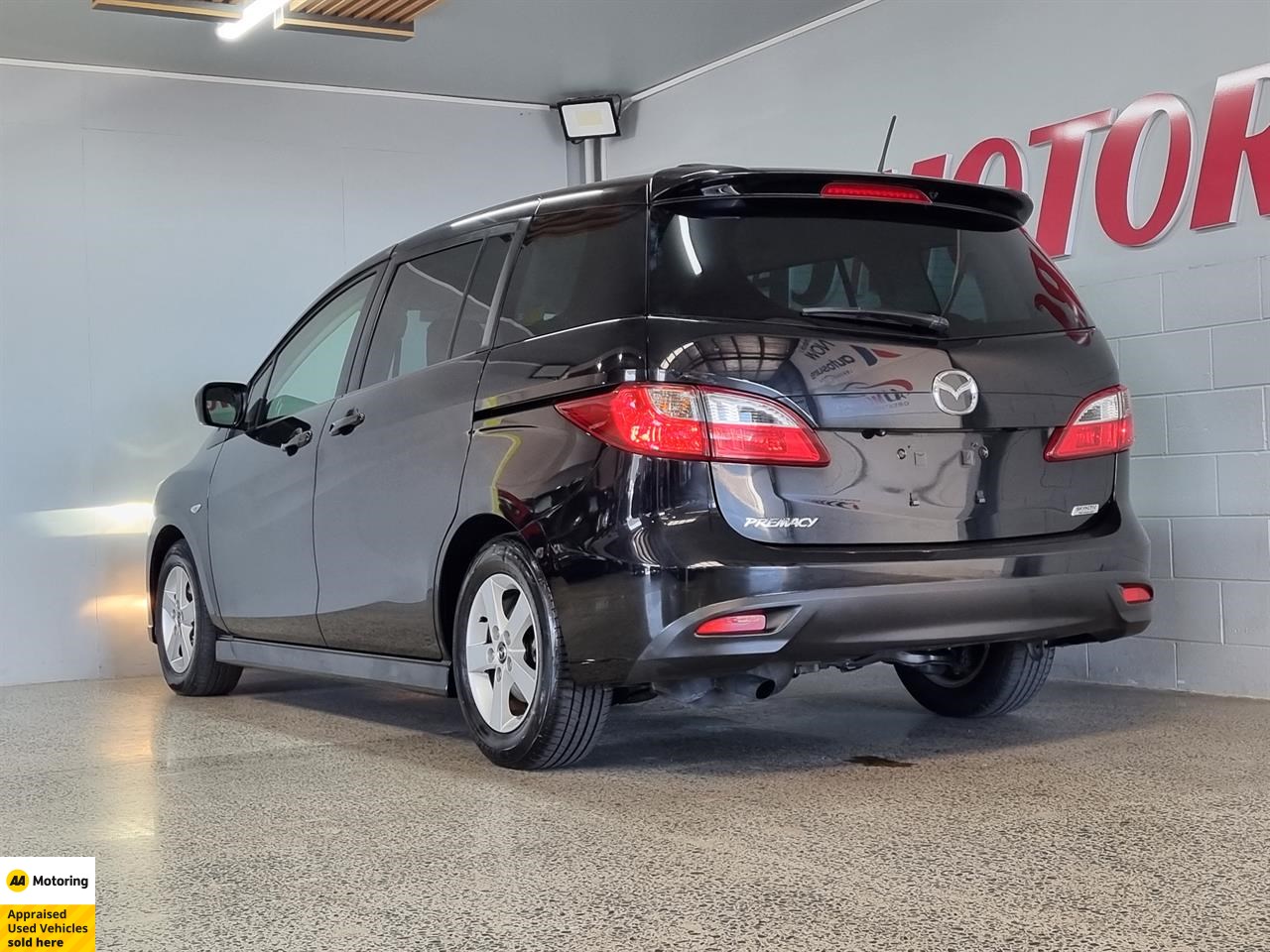 2013 Mazda Premacy