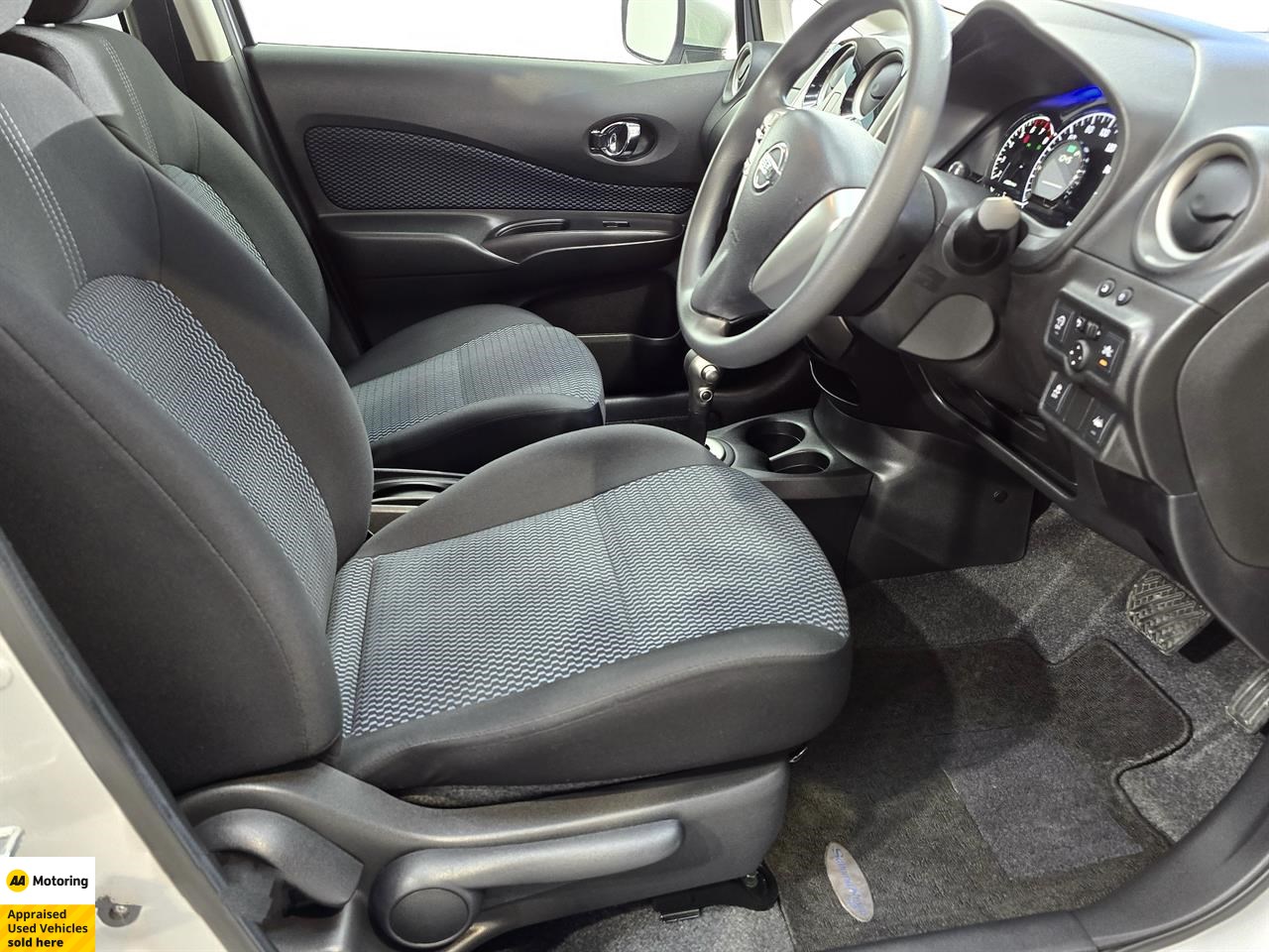 2015 Nissan Note