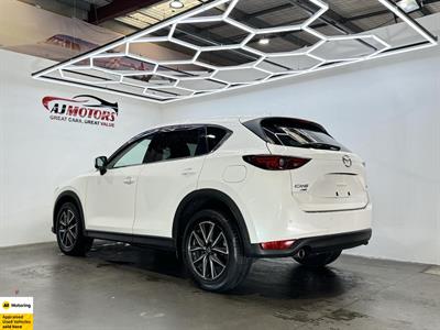 2017 Mazda CX-5 - Thumbnail