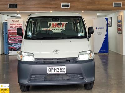 2023 Toyota Townace - Thumbnail