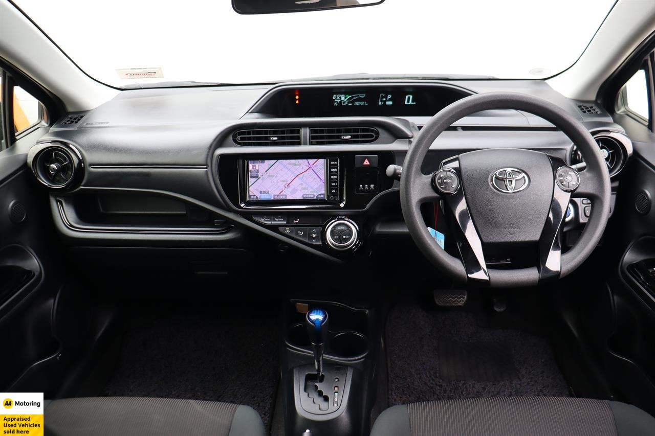 2016 Toyota Aqua