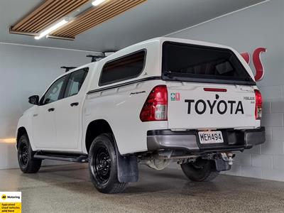 2019 Toyota Hilux - Thumbnail