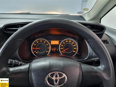 2009 Toyota Wish - Thumbnail