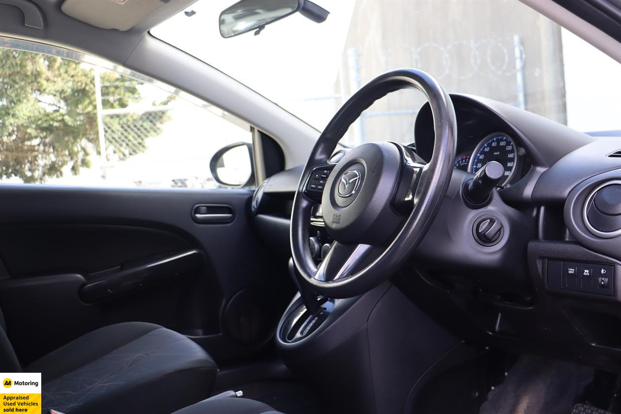 2014 Mazda Demio