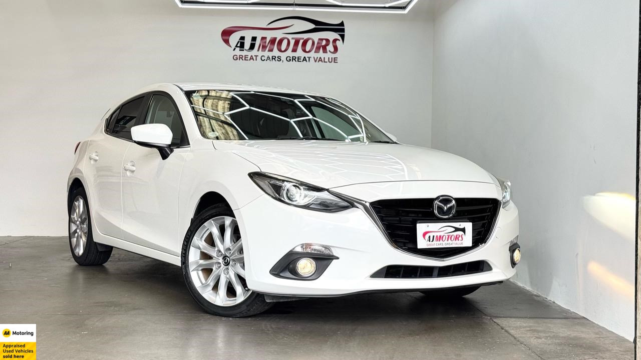 2016 Mazda Axela