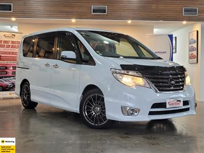 2014 Nissan Serena - Thumbnail