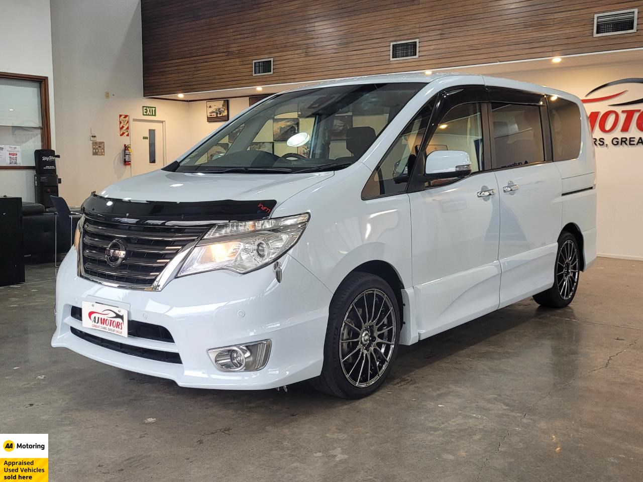 2014 Nissan Serena