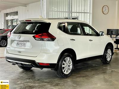 2021 Nissan X-Trail - Thumbnail