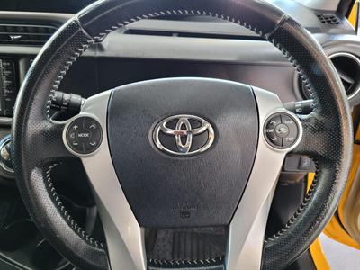 2012 Toyota Aqua - Thumbnail