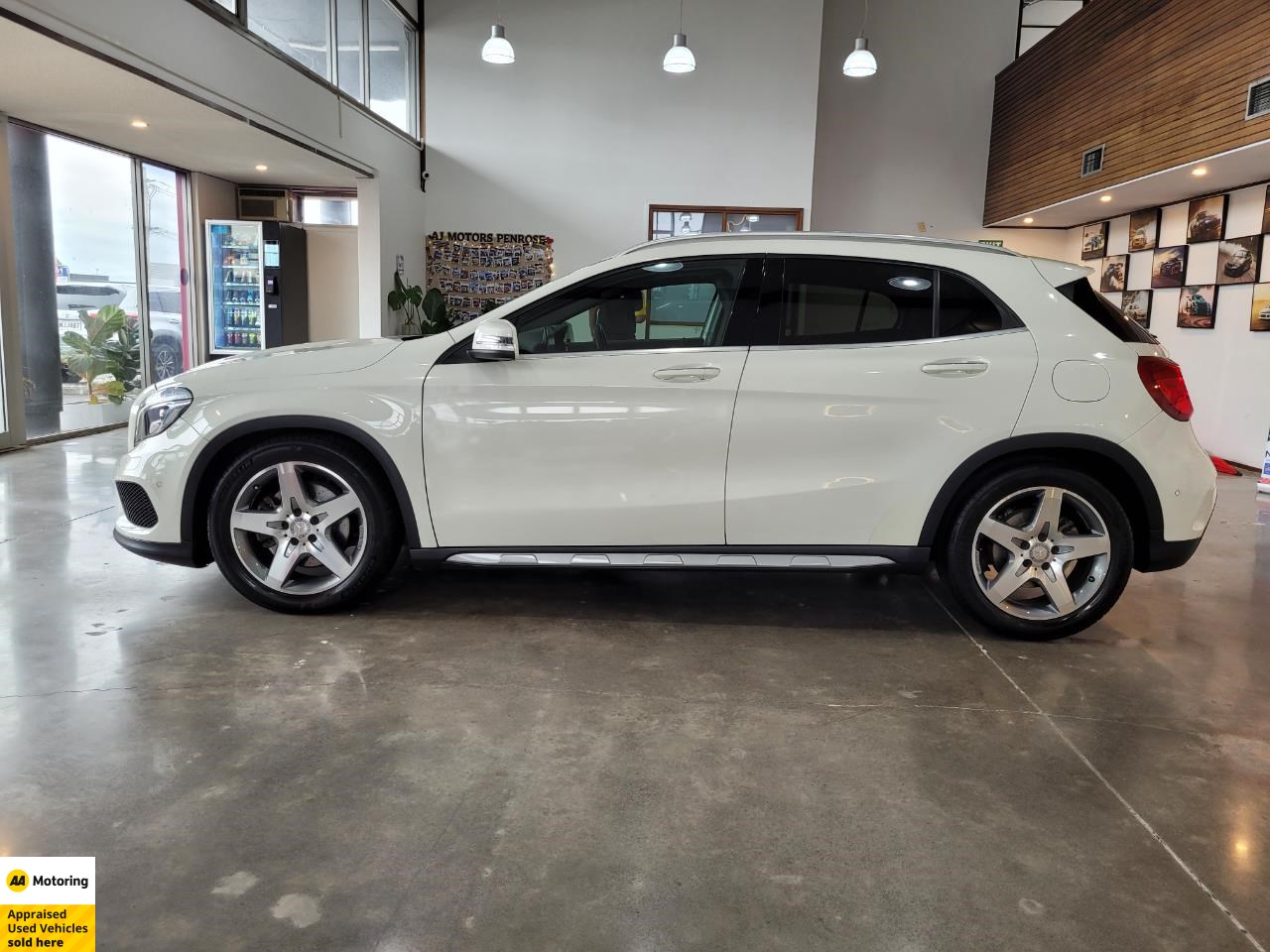 2016 Mercedes-Benz GLA