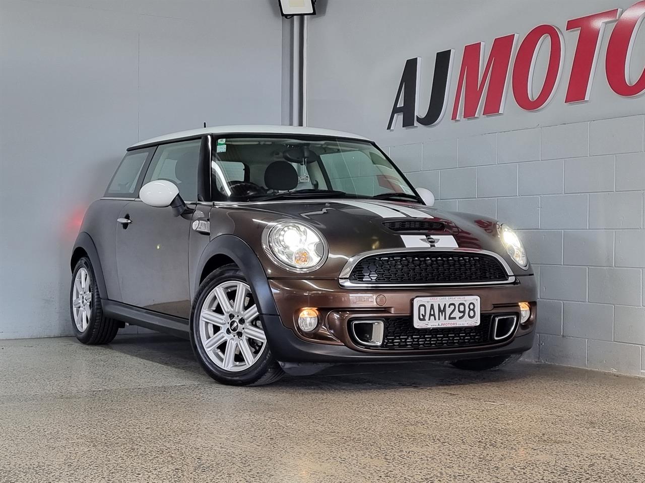 2012 MINI Cooper