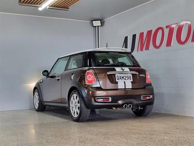 2012 MINI Cooper - Thumbnail