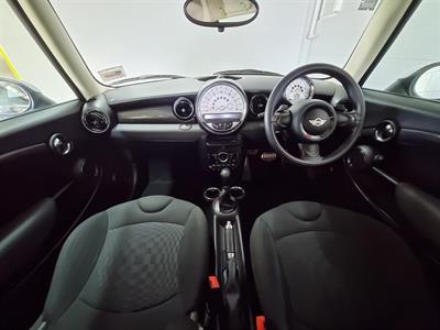 2012 MINI Cooper - Thumbnail