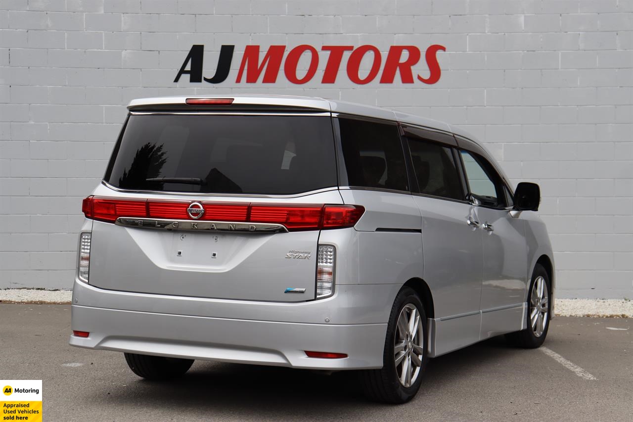 2011 Nissan Elgrand