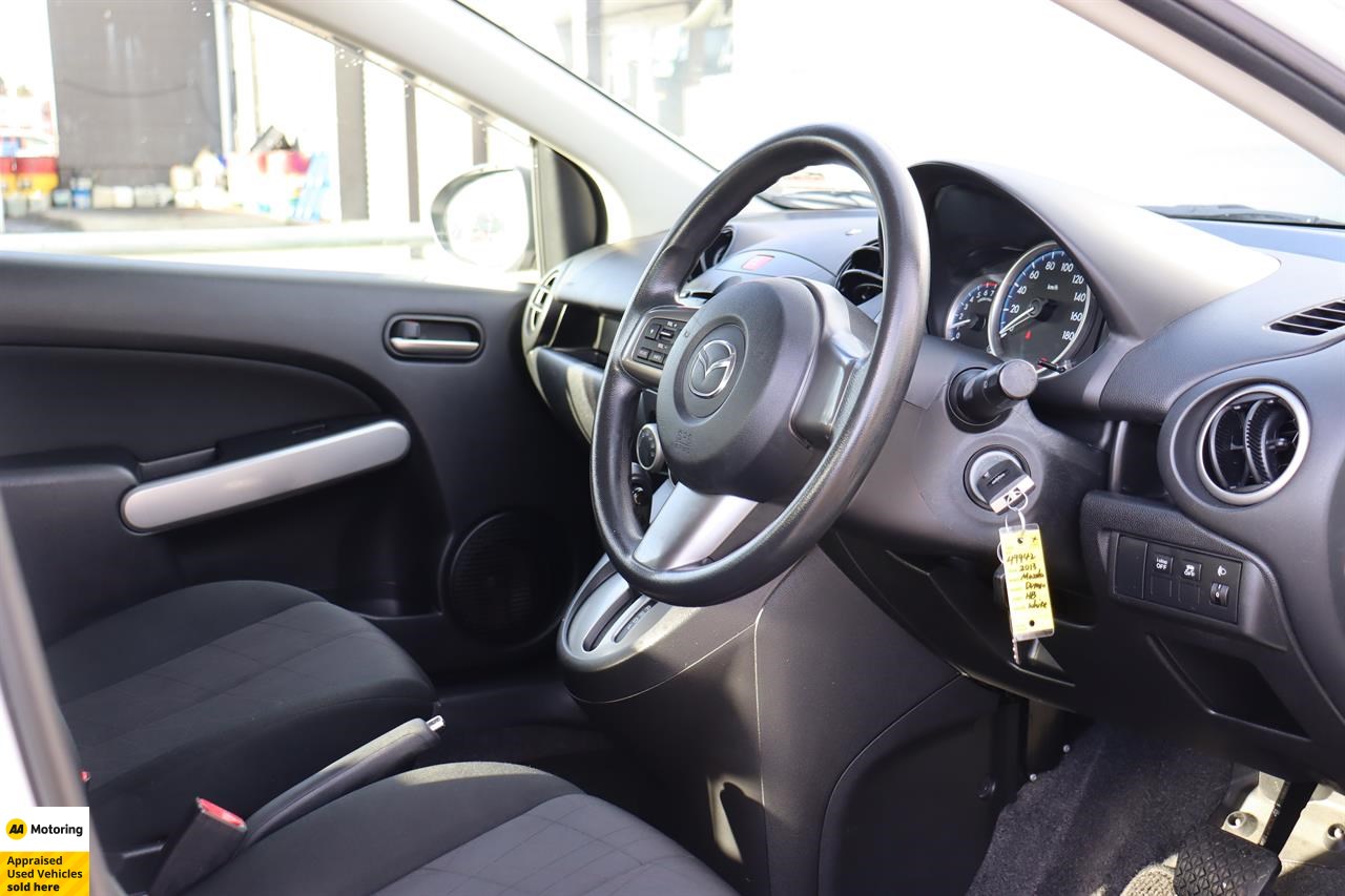 2013 Mazda Demio