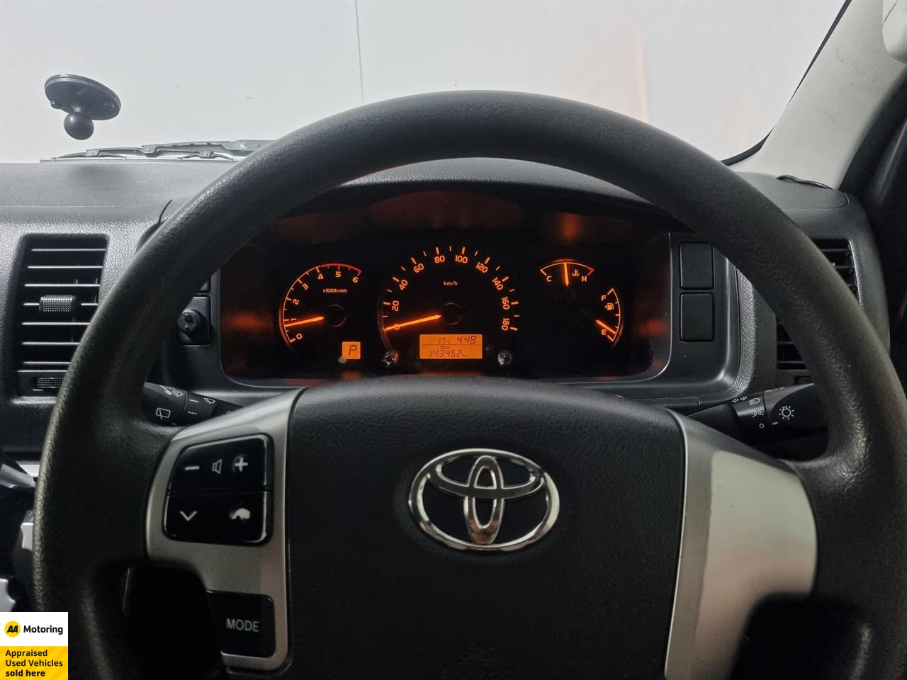 2015 Toyota Hiace