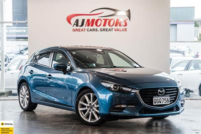 2017 Mazda Axela - Thumbnail