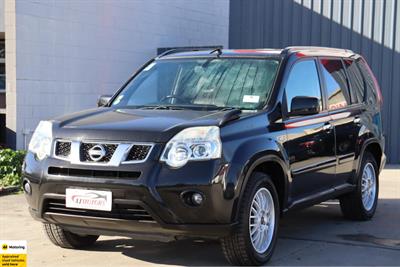 2012 Nissan X-Trail - Thumbnail