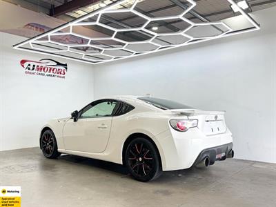 2014 Toyota 86 - Thumbnail