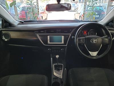 2014 Toyota Auris - Thumbnail