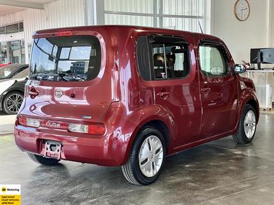 2015 Nissan Cube - Thumbnail