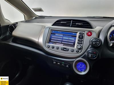 2011 Honda Fit - Thumbnail