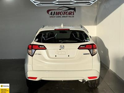 2015 Honda Vezel - Thumbnail