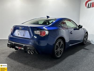 2012 Toyota 86 - Thumbnail