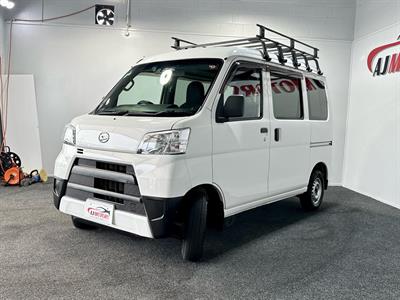 2019 Daihatsu Hijet - Thumbnail