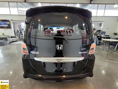 2013 Honda Freed - Thumbnail