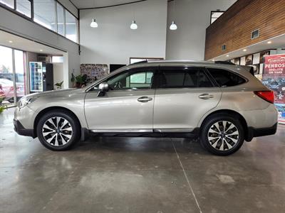 2014 Subaru Outback - Thumbnail