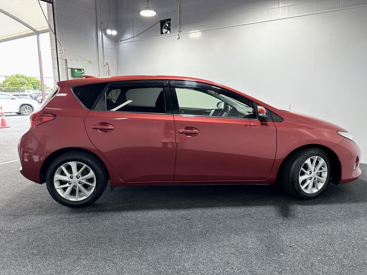 2015 Toyota Auris