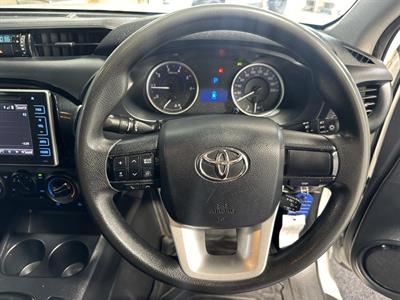 2019 Toyota Hilux - Thumbnail