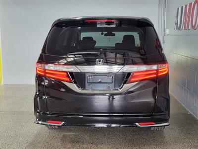 2015 Honda Odyssey - Thumbnail