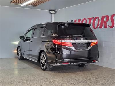 2015 Honda Odyssey - Thumbnail