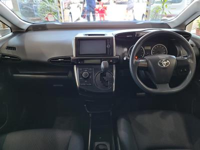 2012 Toyota Wish - Thumbnail