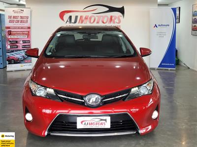 2013 Toyota Auris - Thumbnail